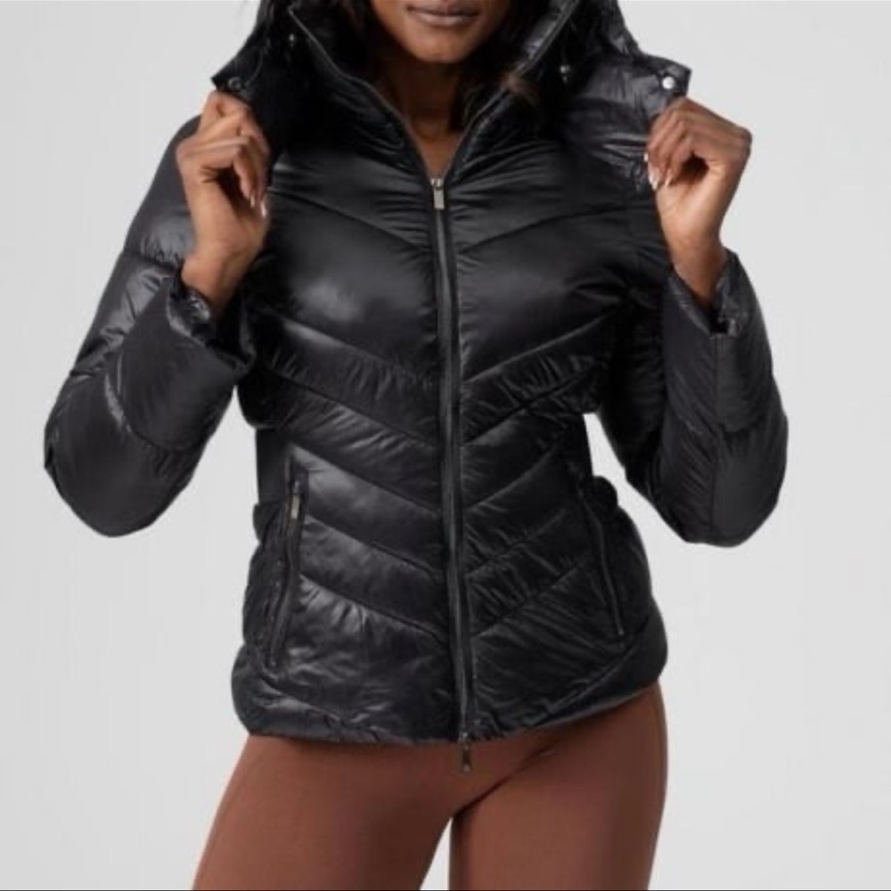 Buffbunny waist taped puffer jacket